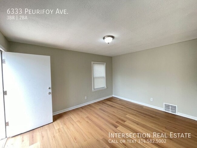 Photo - 6333 Peurifoy Ave