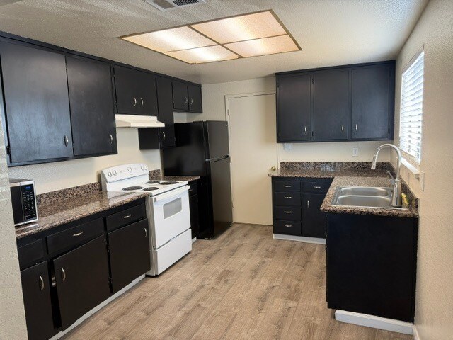 Manteca 2 Bedroom 1 Bathroom Duplex