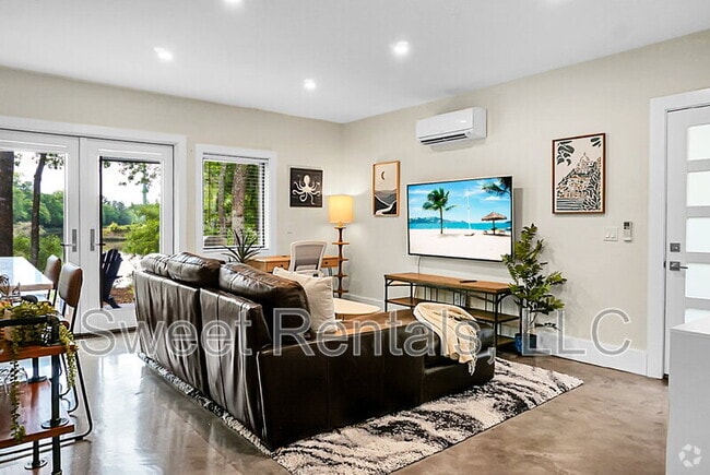 Building Photo - 665 Daniel Whaley Rd Unit B Rental