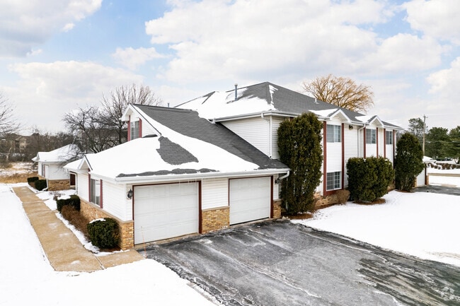 Brookfield Creeks - 55+Community