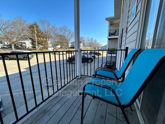 Photo - 912 N Walnut St