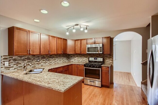 Photo - 7758 Coventry Lane, Frankfort, IL, 60423