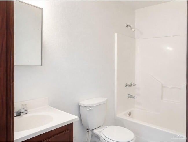 Photo - 5 Ashley Ave Unit 3