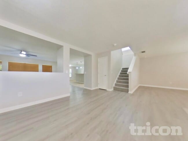 Photo - 321 Black Springs Ln