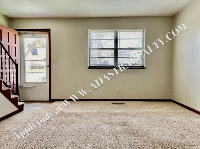 Photo - Nice 3 Bed 1.5 Bath Duplex in Leavenworth-Available NOW!!