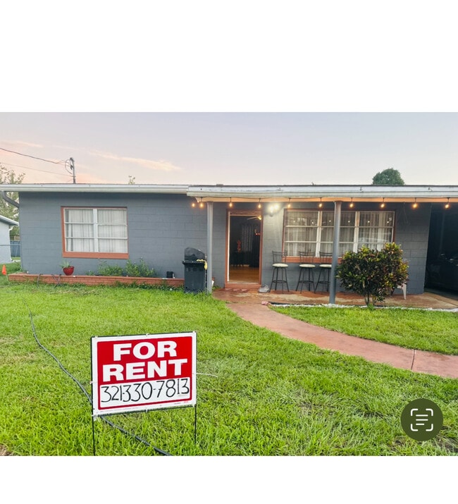 Building Photo - 650 W Tropicana Ct Rental
