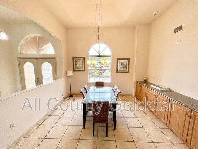 Photo - 9 Medalist Way