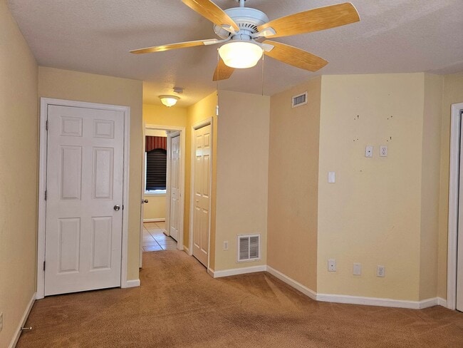 Photo - 135 S Comanche Cluster