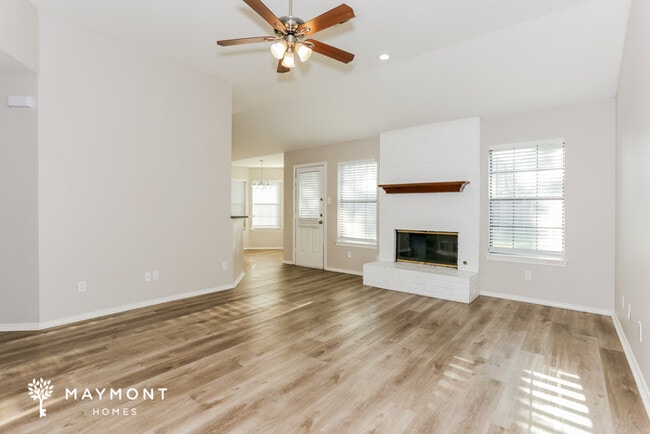 Photo - Inviting 3-Bedroom Home