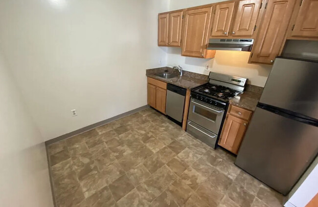 Photo - 382 Dorchester St Condo