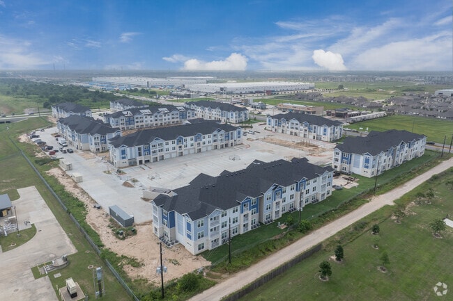 Contexto - Reserve at Ventana Lakes