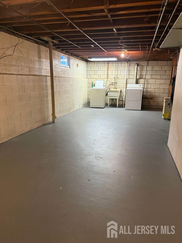 Photo - 710-712-712 Drake Ave