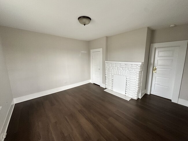 Photo - 1249 Waverly St