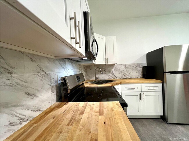 Photo - 79 Orchard St Unit 2