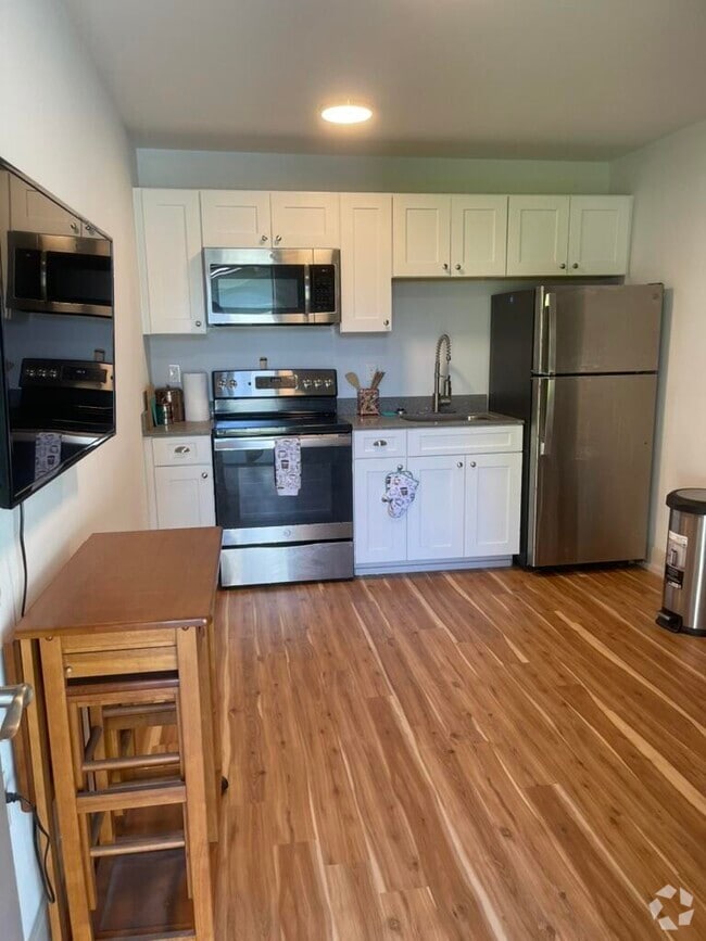 Building Photo - 282 Washington Ave Unit 6 Rental