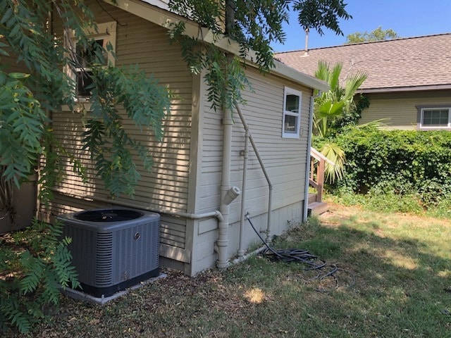 Photo - 475 E 7th St