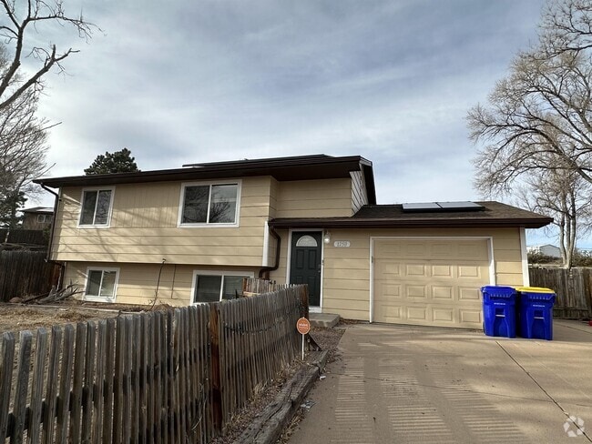 Building Photo - 1250 Chiricahua Dr Rental