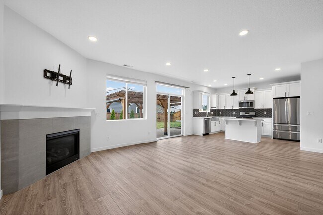 Photo - 2595 S Ginger St