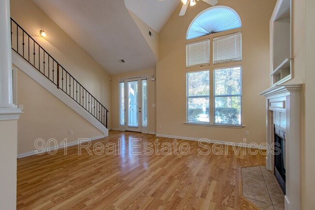 Photo - 1324 Island Shore Dr