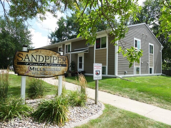 Sandpiper Townhomes - Sandpiper Townhomes