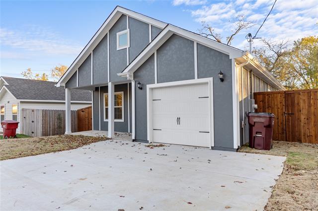 Photo - 520 E 5th St