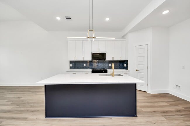 Building Photo - 9309 Caddo Rd