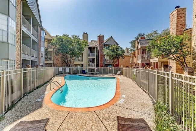 Photo - 11201 Lynbrook Dr Unidad 3822