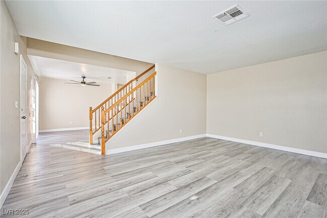 Photo - 3966 Starfield Ln