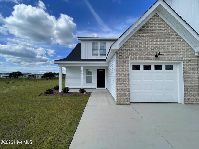 Building Photo - 608 Abigail Taylor Dr Rental