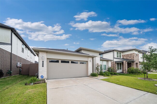 Photo - 28447 Halle Ray Dr