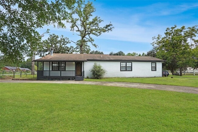 Building Photo - 22855 E Martin Dr Rental