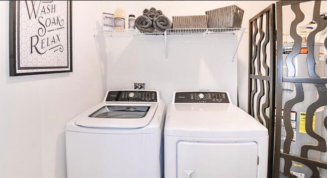 Photo - 4802 SW 34th Pl