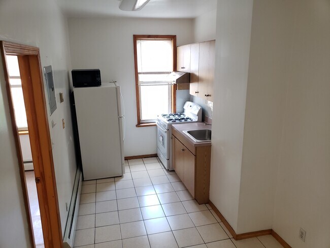 Photo - 8413 52nd Ave Unidad 8413 2Rear