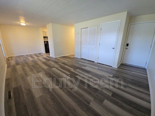 Photo - 1005 E Pearl St Unidad Apt B