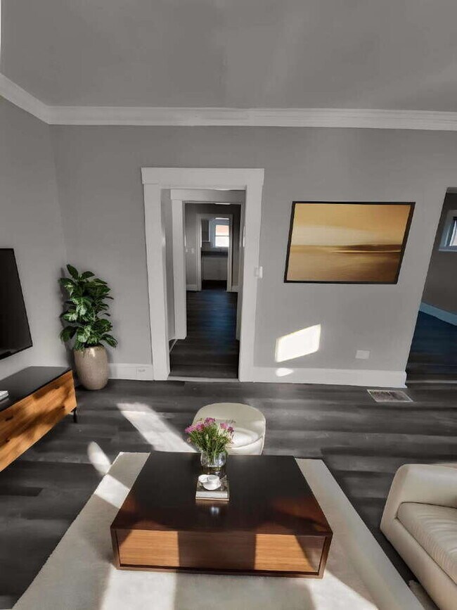 Photo - 4441 E 131st St