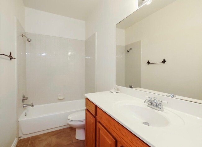 84 Kimberly Dr