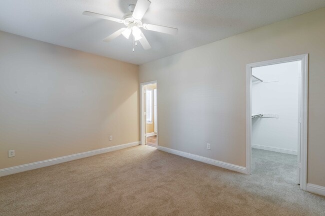 Bedford Parke Apartments