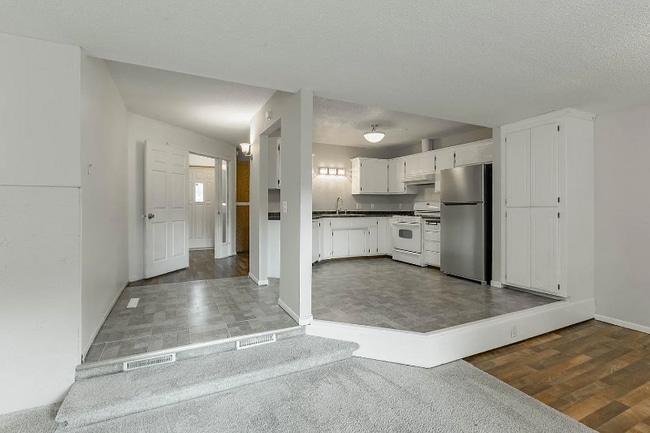 Photo - 8456 Sheridan Ave N