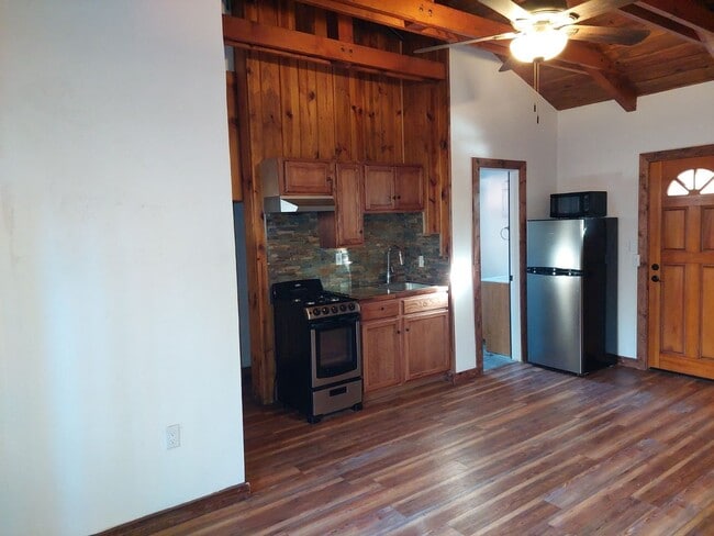 Photo - Cute pet friendly duplex studio Available 4/6/26 for viewing and renting in the Al Tahoe neighbor...