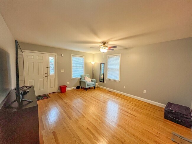 Photo - 20 Russell St Unidad 1