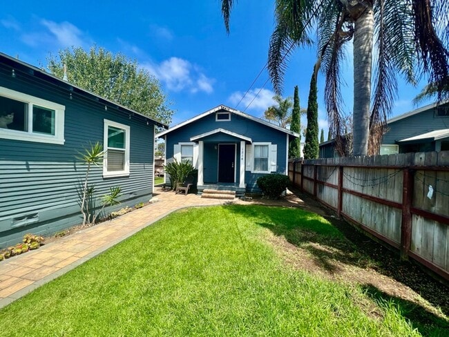 Photo - Walk to Beach, W/D, Shared Yard, Parking, No Pets