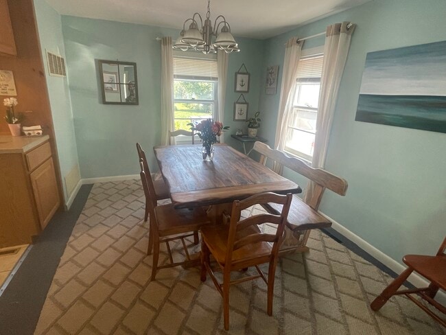36 Cocheco Ave