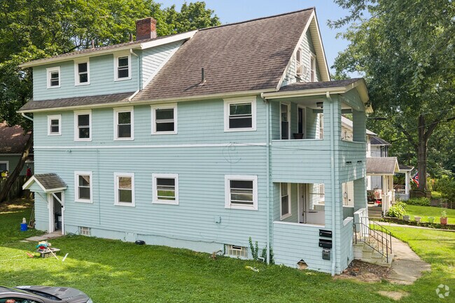 Photo - 1331 Hillcrest Dr