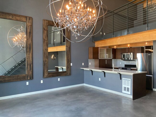 Photo - Veer Lofts Condominiums -  South Lake Union Unit 618