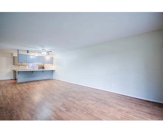 Photo - 3737 E Turney Ave Unit 209