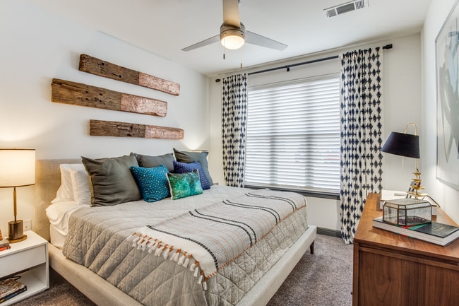 Photo - Twin Creeks Crossing