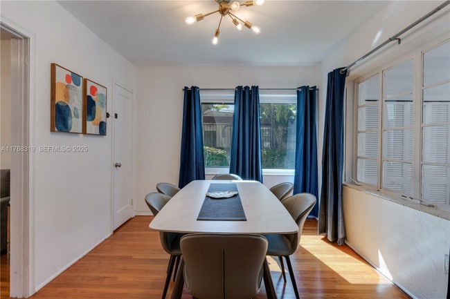 Photo - 820 SW 26th Rd