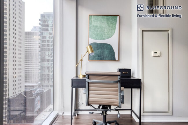 Photo - 200 E Illinois St Unit FL13-ID880