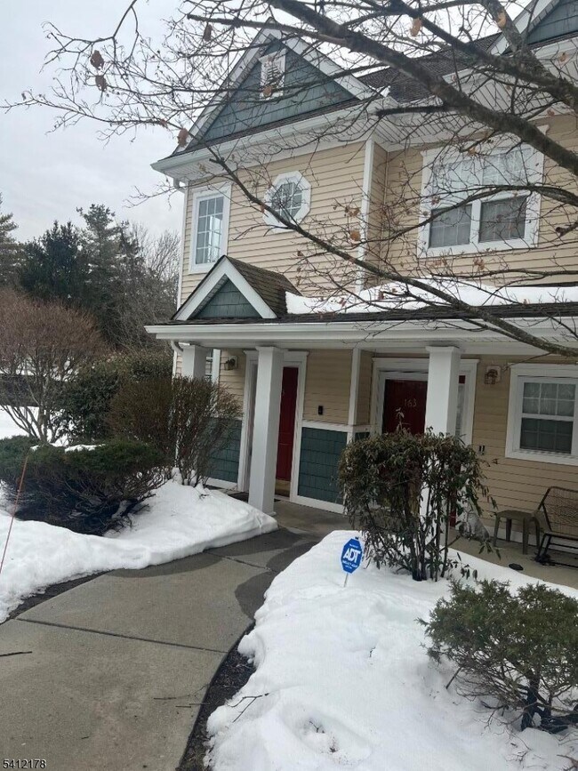 Photo - 263 Old Farm Dr