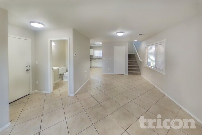 Photo - 5292 Tipper Ave